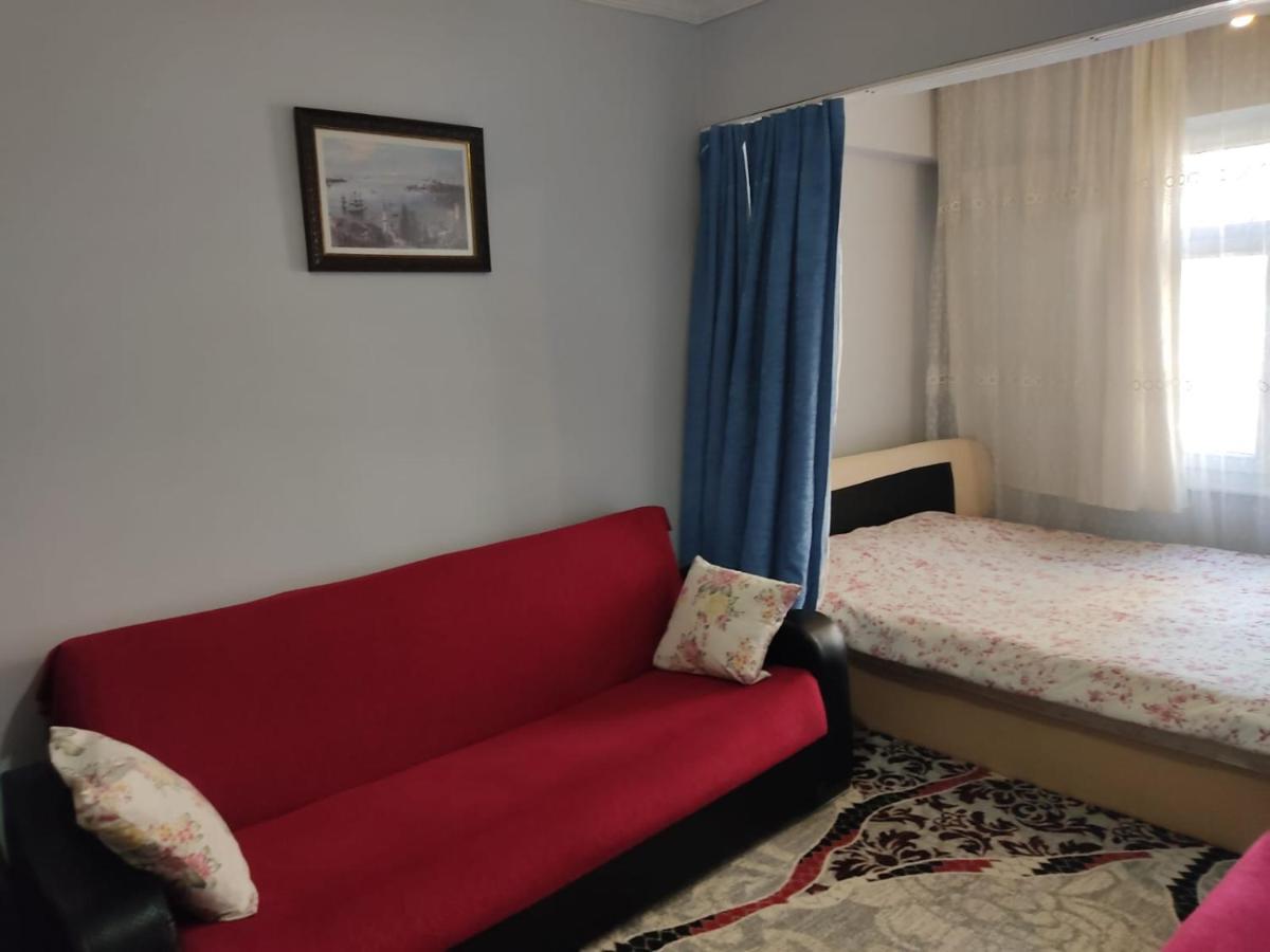 Wafa Guest House Sleeping Rooms In Homestay Apartment Antalya Exterior photo