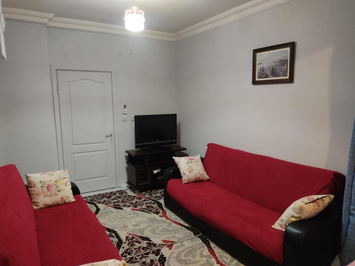 Wafa Guest House Sleeping Rooms In Homestay Apartment Antalya Exterior photo